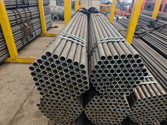उच्च तापमान प्रतिरोधी संक्षारण प्रतिरोधी बॉयलर स्टील ट्यूब उच्च दबाव अनुप्रयोगों के लिए