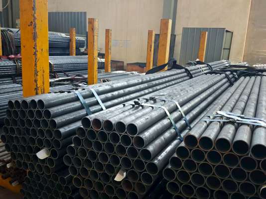 निर्बाध बॉयलर ट्यूब ASTM A106 कार्बन स्टील 1.2-20mm मोटाई