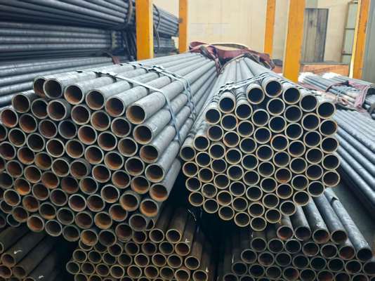 निर्बाध बॉयलर ट्यूब कार्बन स्टील एएसटीएम ए106 डीआईएन17175