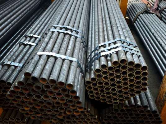 निर्बाध बॉयलर ट्यूब कार्बन स्टील एएसटीएम ए106 डीआईएन17175