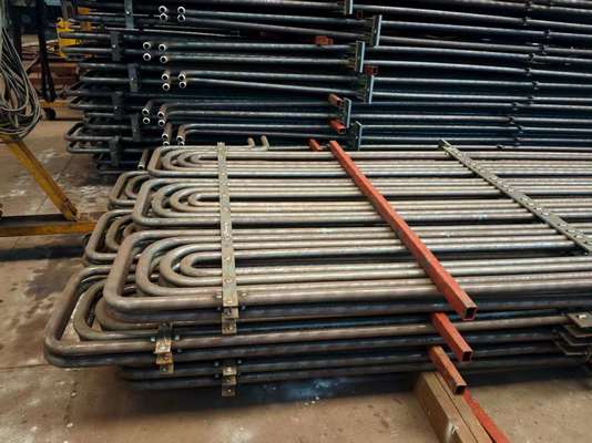 उच्च संक्षारण प्रतिरोध के साथ स्टेनलेस कार्बन मिश्र धातु स्टील सर्पेंटिन ट्यूब