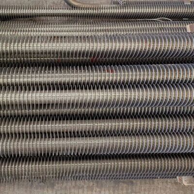 उच्च गर्मी हस्तांतरण दक्षता और मजबूत एंटी-स्केल प्रदर्शन के साथ बॉयलर दबाव भागों के लिए अनुकूलित Serrated फिन ट्यूब