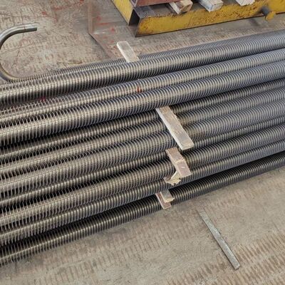 उच्च गर्मी हस्तांतरण दक्षता और मजबूत एंटी-स्केल प्रदर्शन के साथ बॉयलर दबाव भागों के लिए अनुकूलित Serrated फिन ट्यूब