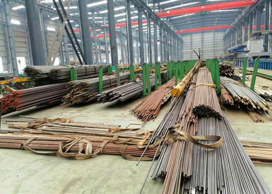 हीट एक्सचेंजर के लिए SA213 A213 मिश्र धातु स्टील सीमलेस ट्यूब T11 T22 T23 T5 T9 T91