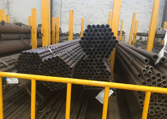 A554 निर्बाध वेल्डेड स्टेनलेस स्टील पाइप / स्टेनलेस स्टील वेल्डेड ट्यूब के लिए बालस्टर रेलिंग साटन दर्पण