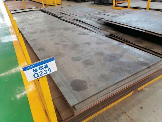 कोल्ड रोल्ड या हॉट रोल्ड स्टेनलेस स्टील प्लेट की मोटाई 6 - 80 मिमी Q235 Q345 B C D E