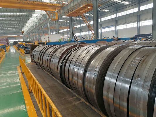 कोल्ड रोल्ड कार्बन स्टील कॉइल्स / सीएस प्लेट की मोटाई 0.3 मिमी - 50 मिमी के साथ