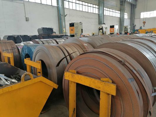 कोल्ड रोल्ड कार्बन स्टील कॉइल्स / सीएस प्लेट की मोटाई 0.3 मिमी - 50 मिमी के साथ