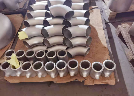 शॉट ब्लास्टिंग TP304 DN15 बट वेल्डेड पाइप कोहनी प्रेस बनाने