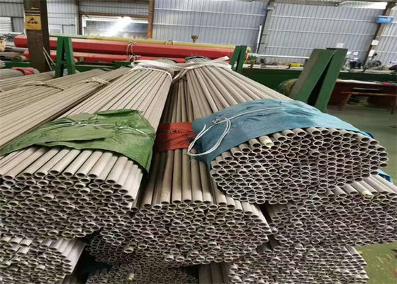 एएसएमई यू सीमलेस कार्बन स्टील बॉयलर ट्यूब एसटी 37.8 कार्बन स्टील पाइप